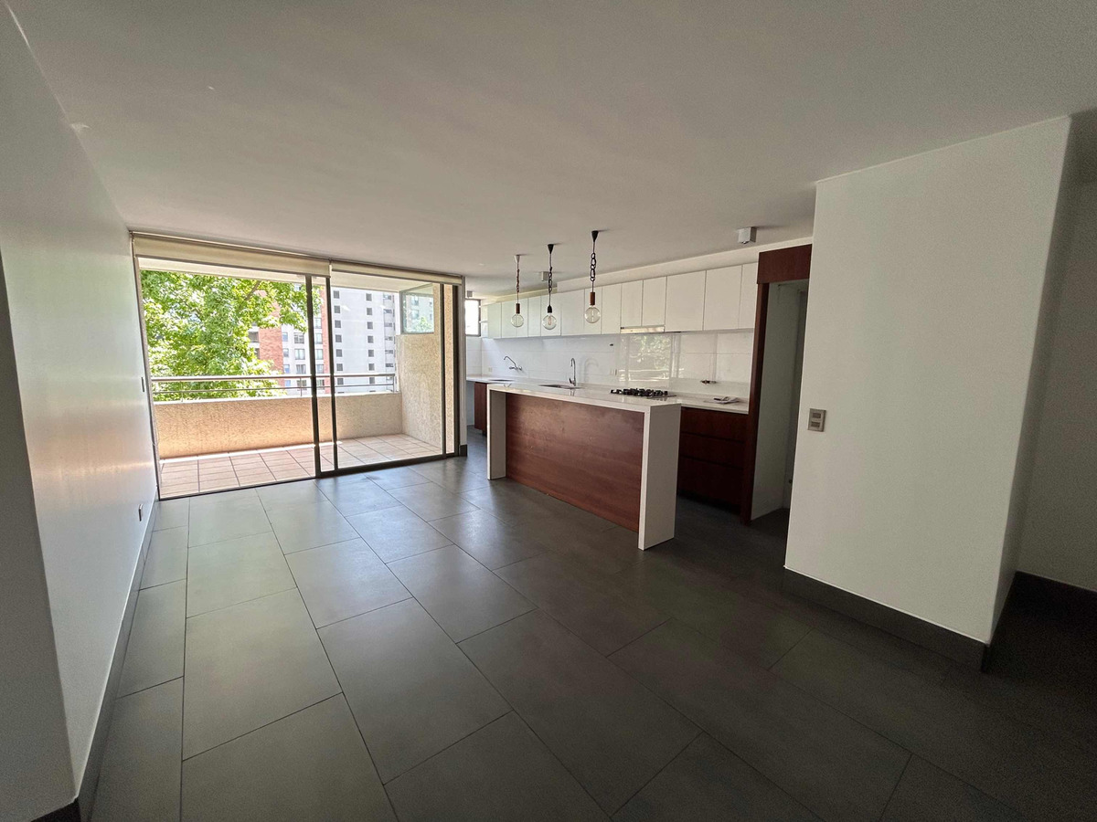 Arriendo Departamento 2D Alto Las Condes - Las Condes