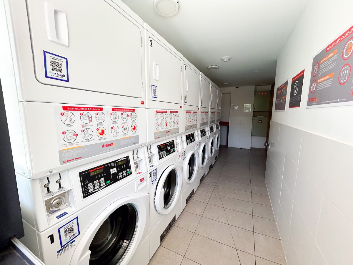 Venta Departamento P 2D en suite Walk-in cl&oacute;set 2B 1E 2Bd Plaza Ega&ntilde;a - &Ntilde;u&ntilde;oa