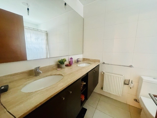 Venta Casa NP 5D en suite Walk-in cl&oacute;set 5B 2E 1B Chicureo - Colina