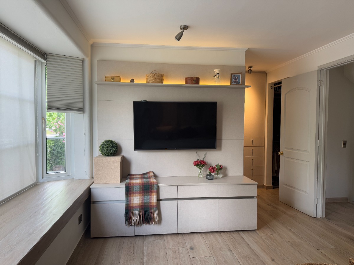 Venta Casa 4D en suite Walk-in cl&oacute;set 3B 2E 1B San Carlos de Apoquindo - Las Condes