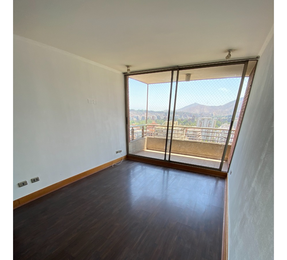 Arriendo Departamento N 2D en suite 2B 1E 1B Metro Escuela Militar - Las Condes