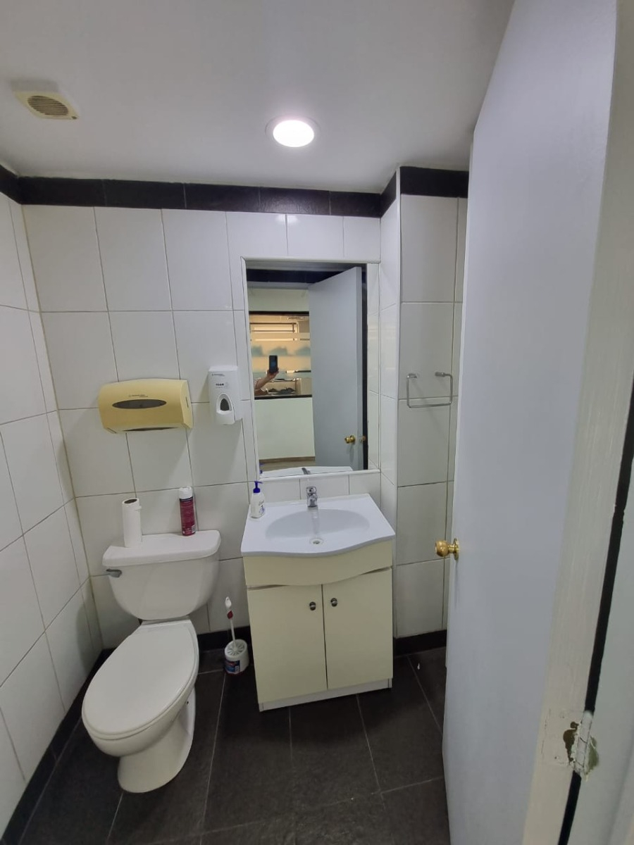 Arriendo Oficina SO 3B 1E 1B Los Leones - Providencia