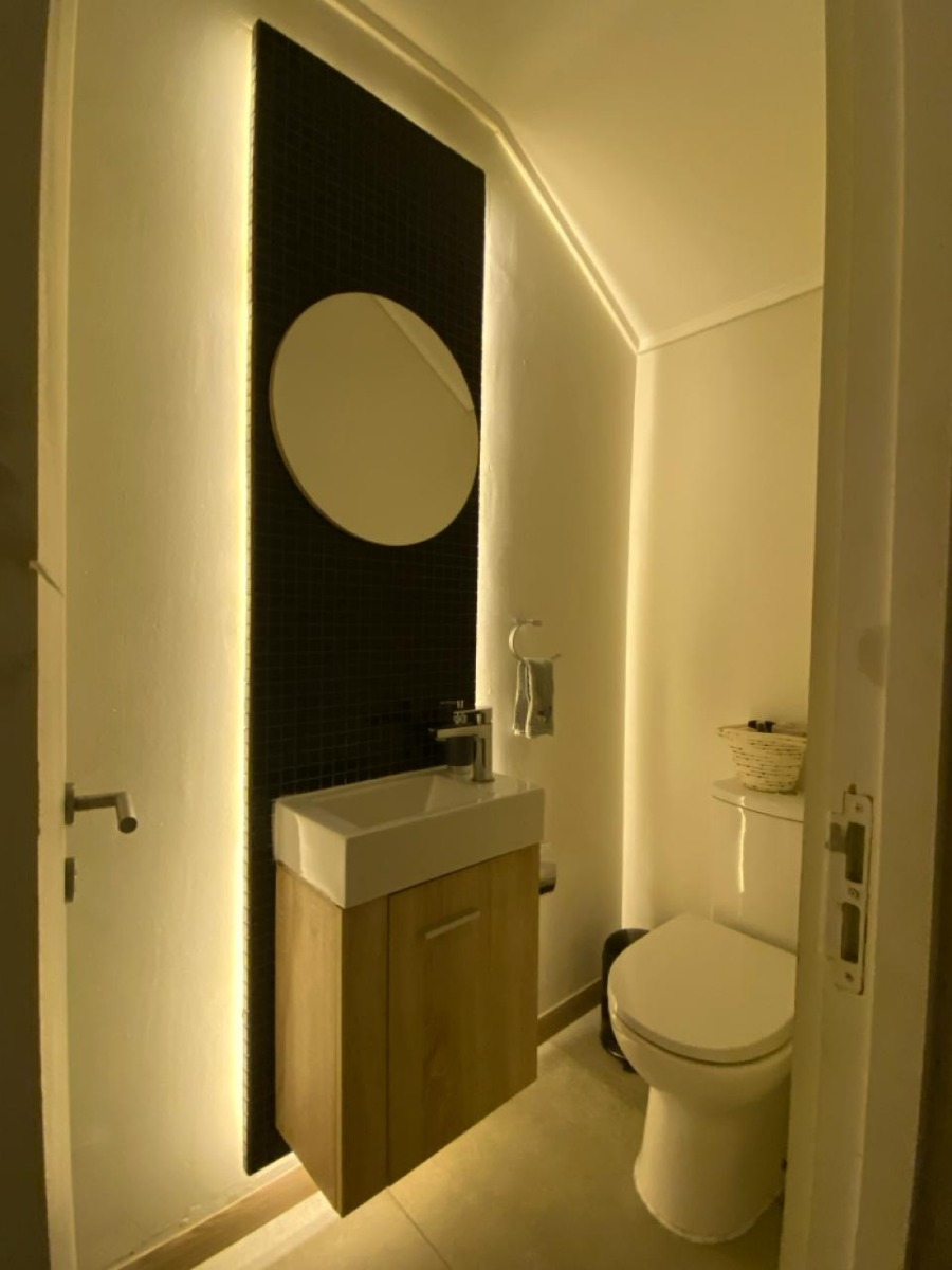 Venta Casa NO 4D en suite Walk-in cl&oacute;set 5B 2E 1B Rotonda Atenas - Las Condes