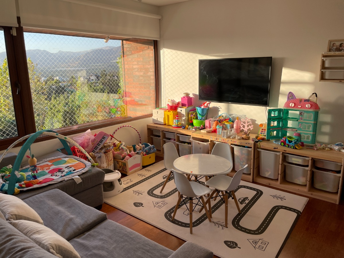 Venta Casa NP 4D en suite Walk-in cl&oacute;set 4B 3E 1B San Carlos de Apoquindo - Las Condes