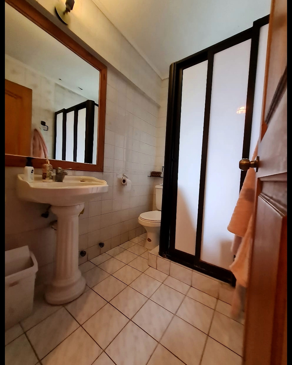 Venta Casa 5D 4B 5E Carlos Ossand&oacute;n - La Reina