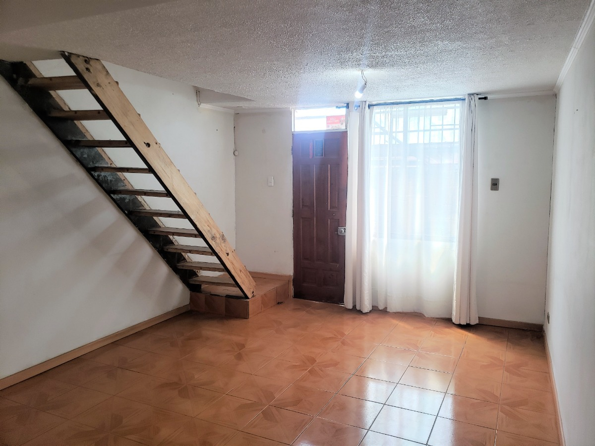 Venta Casa N 2D 1B 1E 1B  - Lo Barnechea