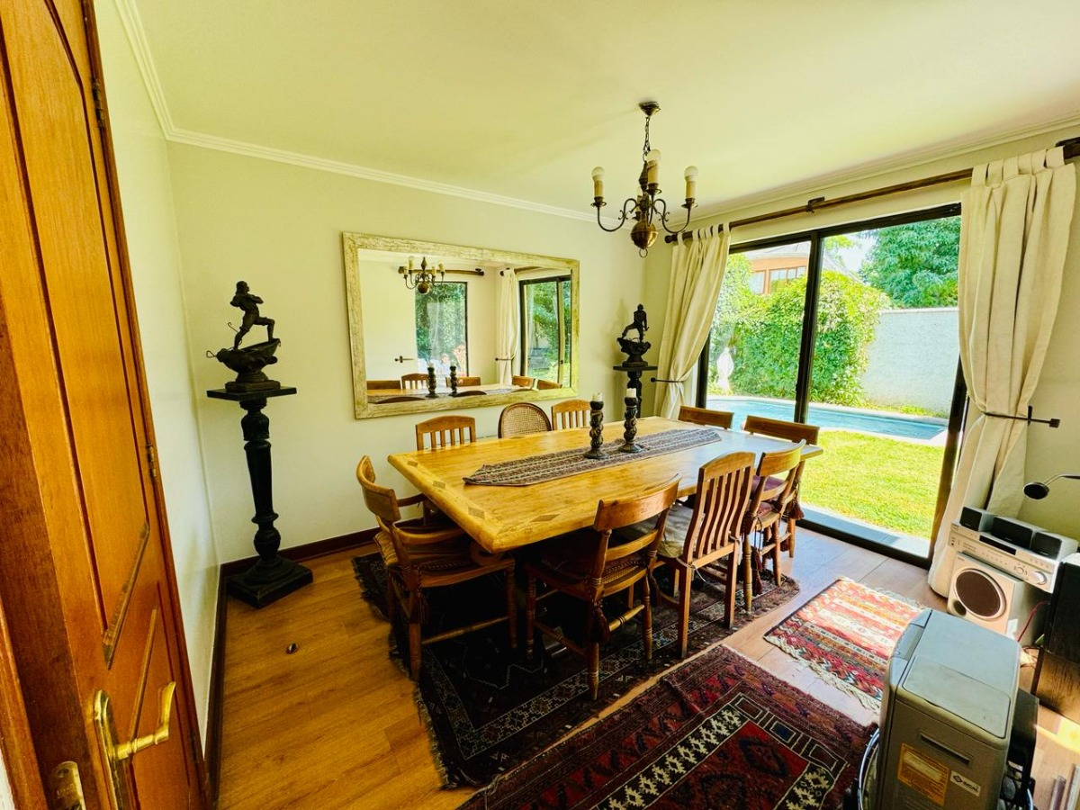 Venta Casa NP 5D Walk-in cl&oacute;set 5B 2E 1B La Dehesa - Lo Barnechea