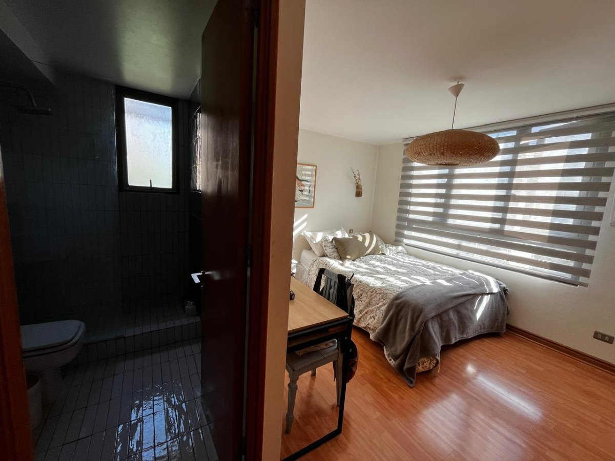 Arriendo Departamento 2D en suite 2B 1E 1Bd Pedro de Valdivia - Providencia