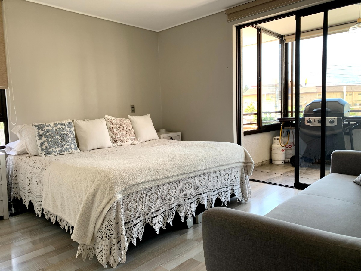 Arriendo Departamento O 3D en suite 3B 1E 1B Rotonda Atenas - Las Condes