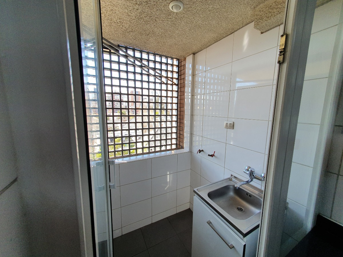 Arriendo Departamento 2D Vaticano - Las Condes