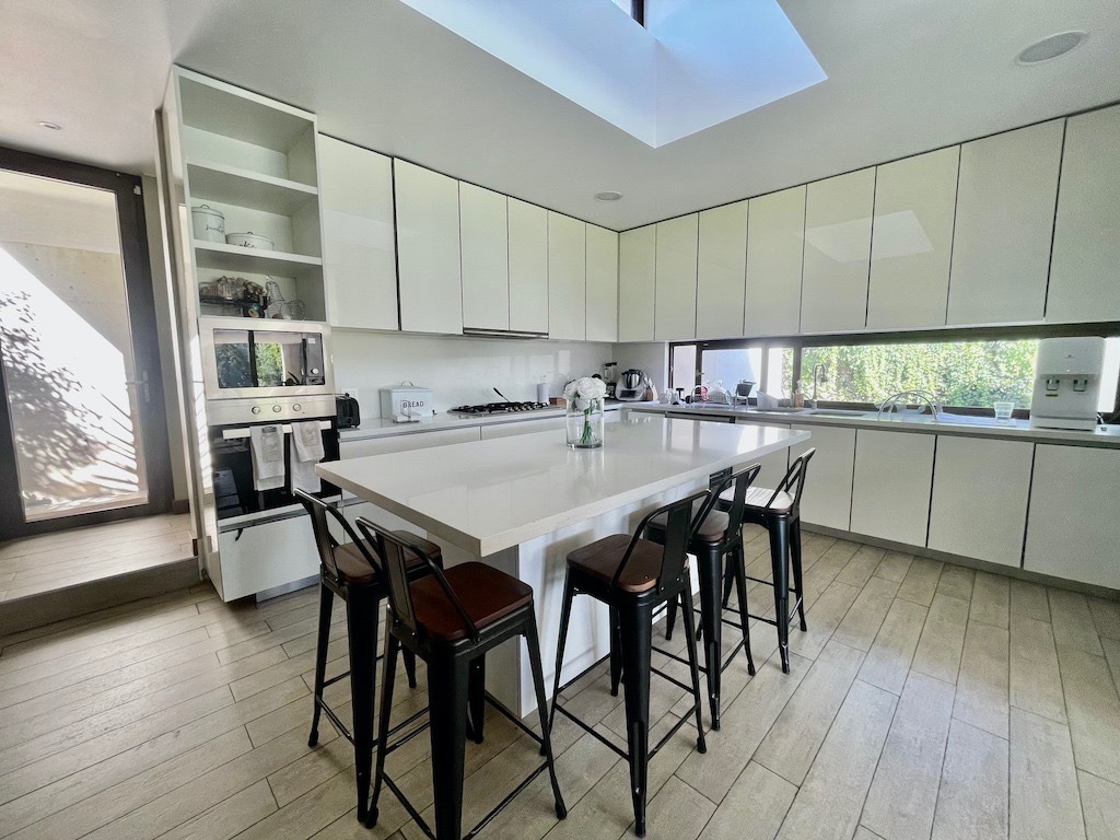 Venta Casa NO 5D en suite Walk-in cl&oacute;set 5B 4E 1B Chicureo - Colina