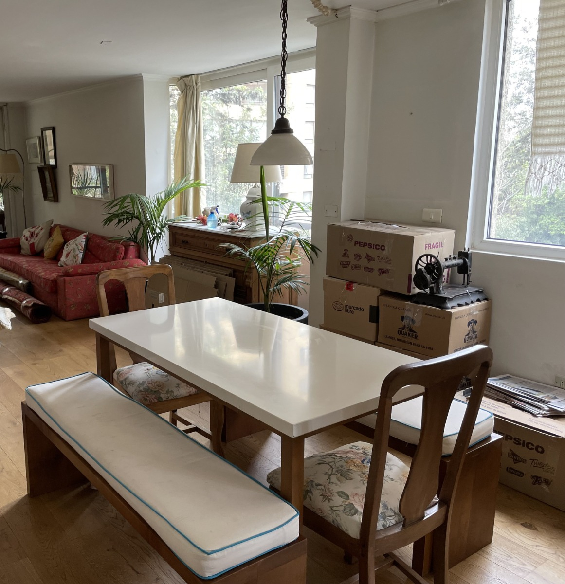 Arriendo Departamento 2D Metro Escuela Militar - Las Condes