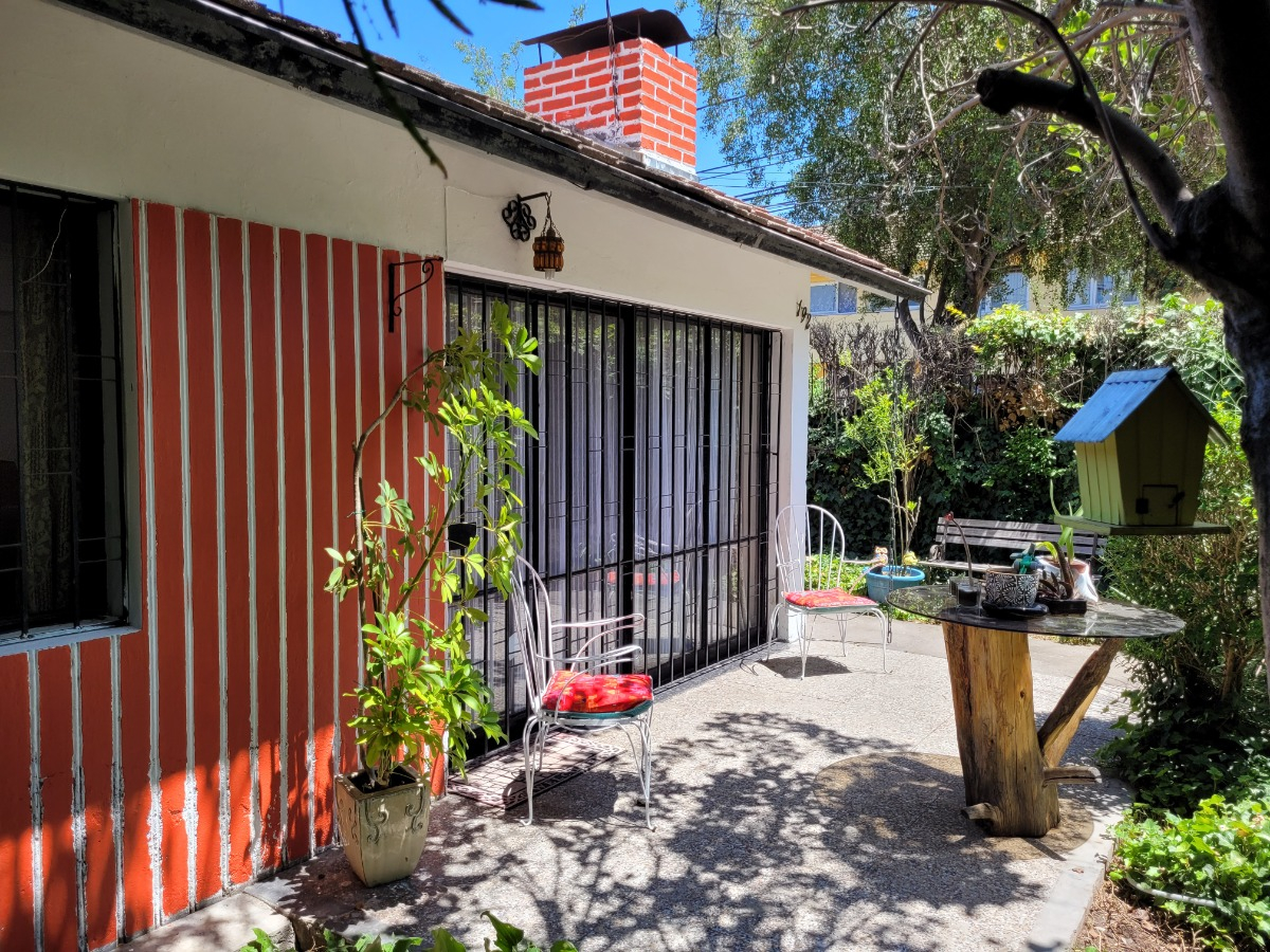 Venta Casa NO 3D 2B 2E 1B Metro Sim&oacute;n Bolivar - La Reina