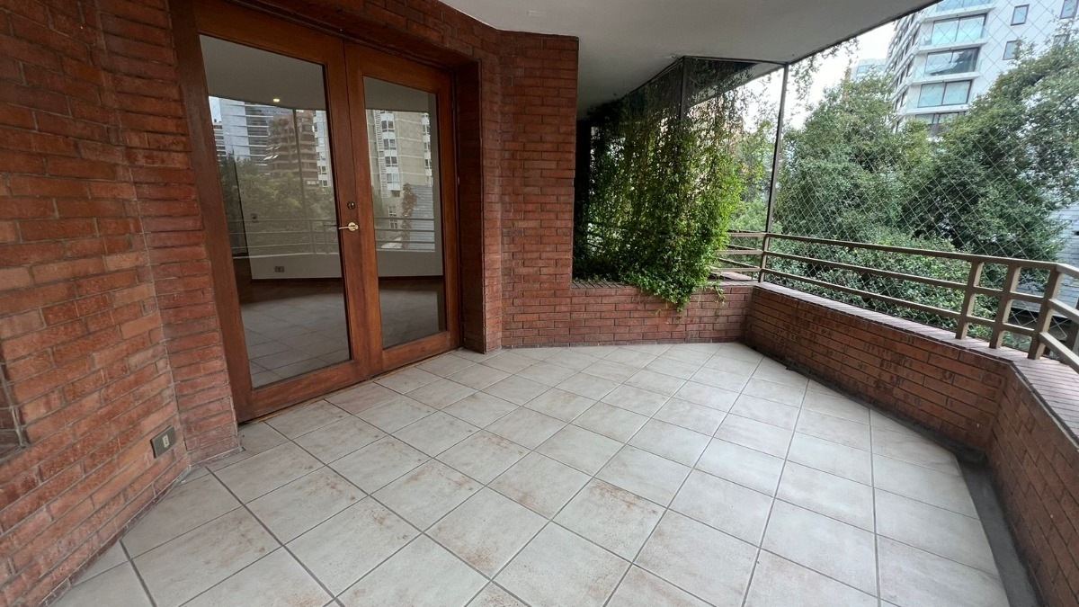 Arriendo Departamento SP 3D en suite 2B 2E 1B Barrio El Golf - Las Condes