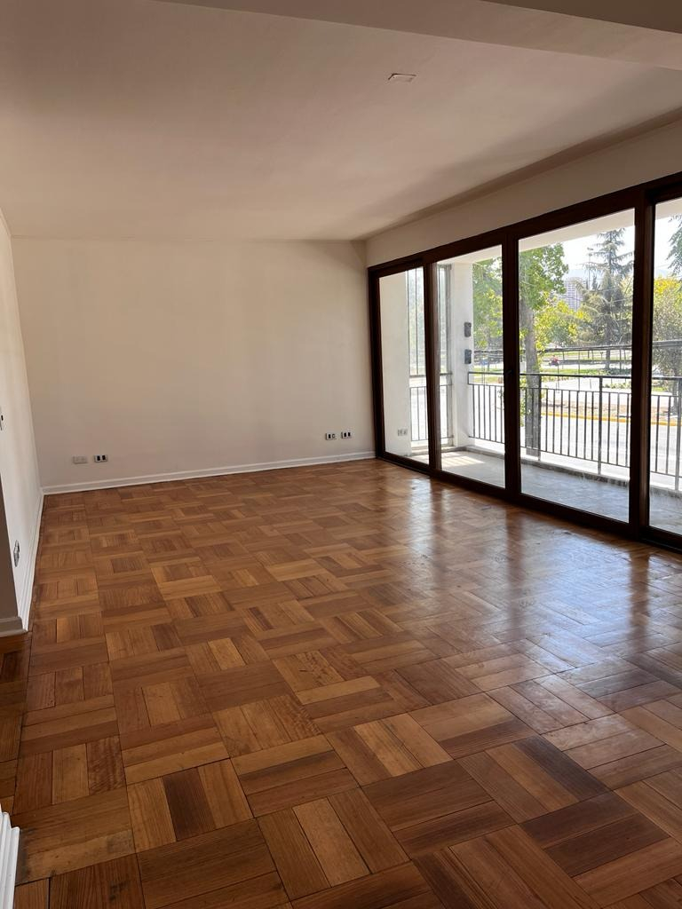Arriendo Departamento 2D Metro Escuela Militar - Las Condes
