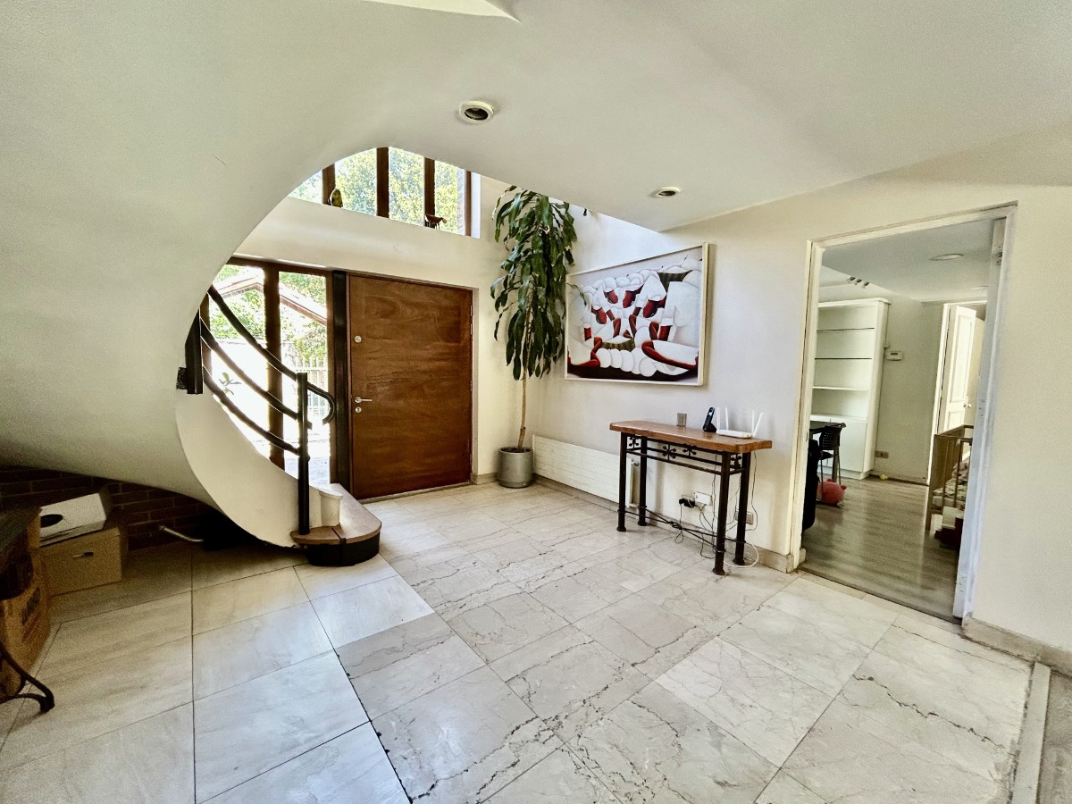 Arriendo Casa NO 4D en suite Walk-in cl&oacute;set 4B 4E 1B Mall Sport - Las Condes