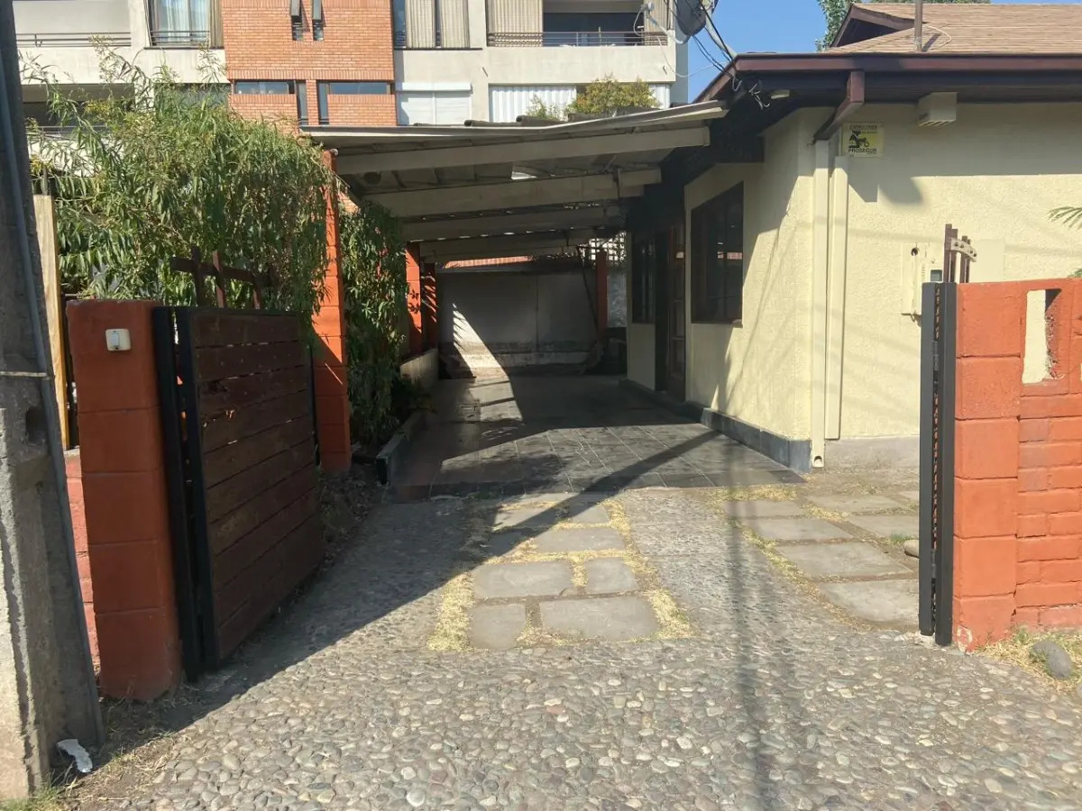 Venta Casa NP 3D 2B 2E 2B Sebasti&aacute;n Elcano - Las Condes