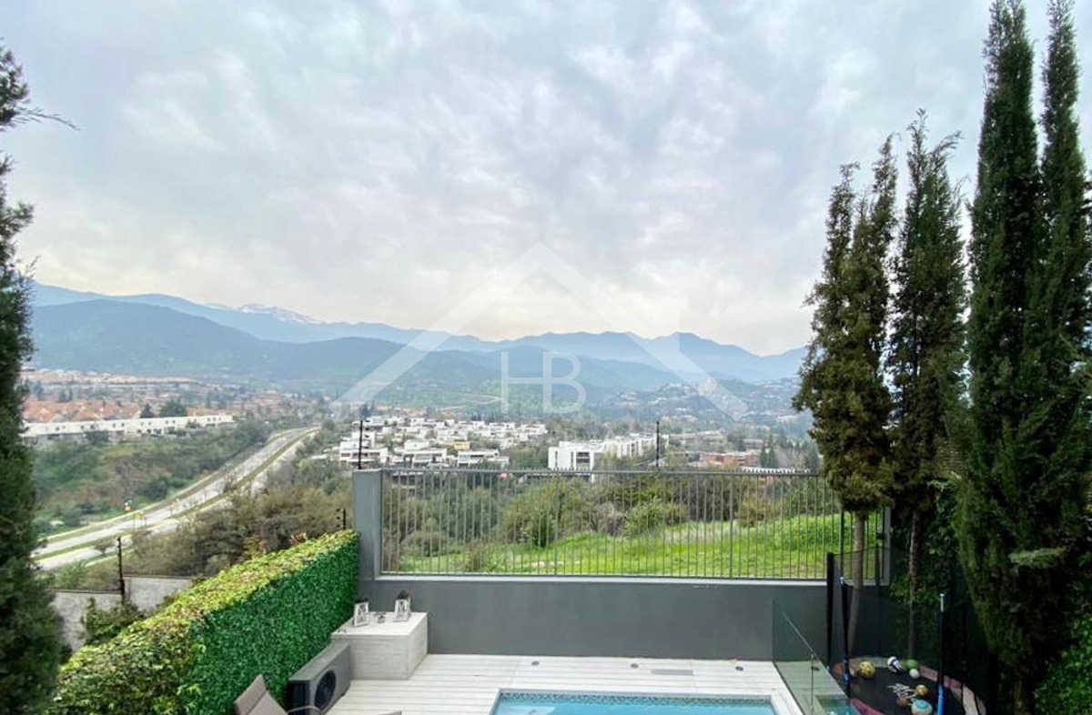 Venta Casa O 4D en suite Walk-in cl&oacute;set 4B 2E 1B La Dehesa - Lo Barnechea