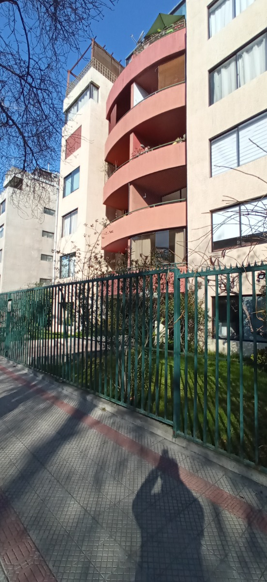 Arriendo Departamento 3D 2B 1B Campus Oriente - Providencia