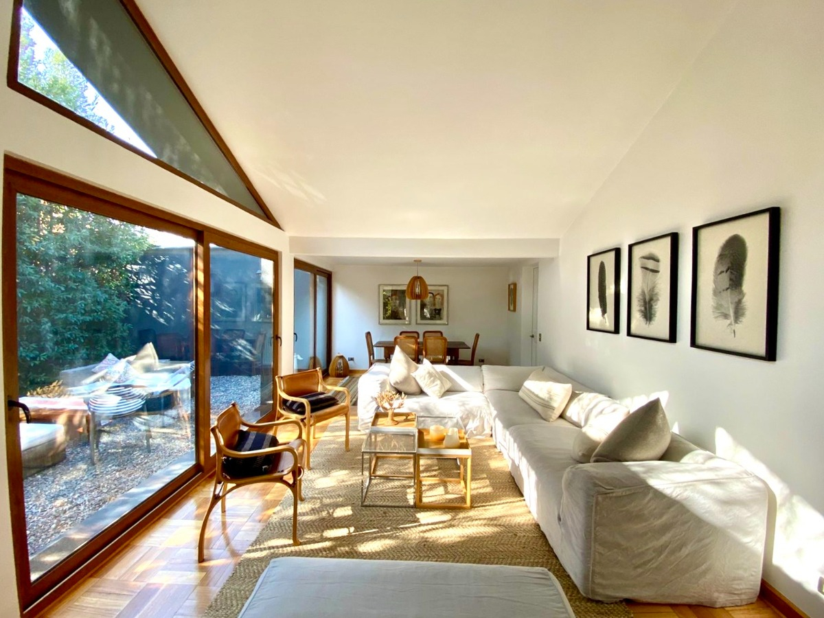 Arriendo Casa NP 4D Walk-in cl&oacute;set 3B 2E  - Vitacura