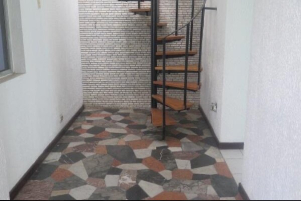 Arriendo Casa NOSP 5D en suite Walk-in cl&oacute;set 3B 2E San Carlos de Apoquindo - Las Condes