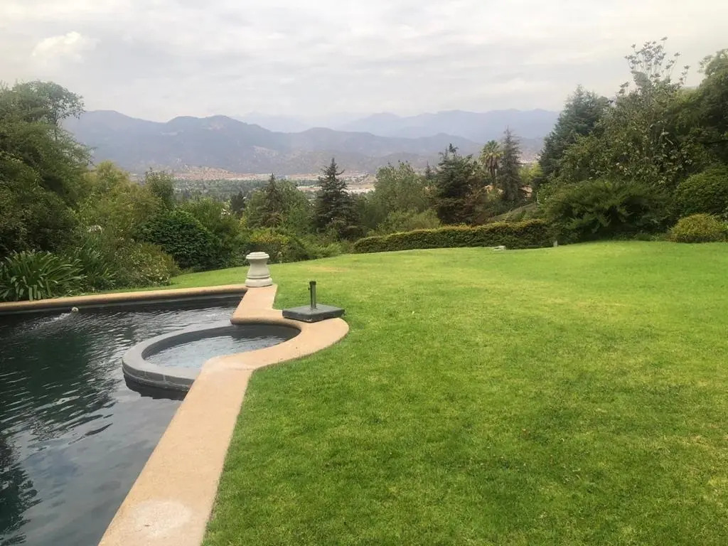 Arriendo Casa NO 6D en suite Walk-in cl&oacute;set 6B 4E La Dehesa - Lo Barnechea