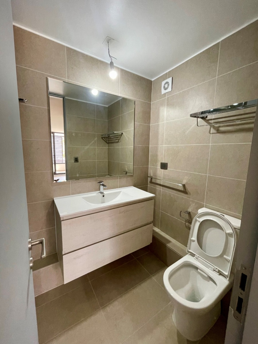 Arriendo Departamento P 1D en suite 1B 1E 1B Metro Hernando de Magallanes - Las Condes
