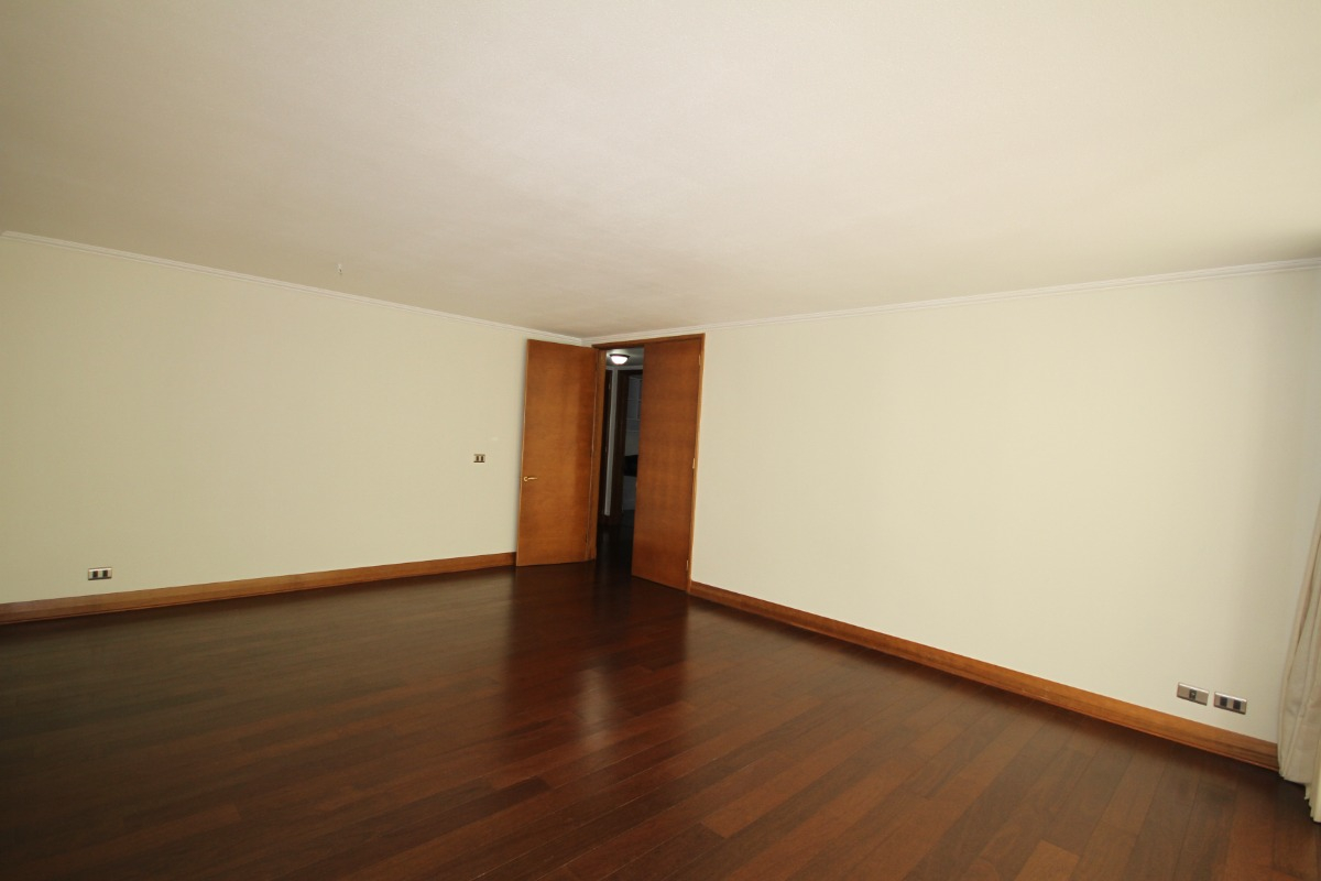 Arriendo Departamento NO 3D en suite Walk-in cl&oacute;set 3B 2E 1B La Dehesa - Lo Barnechea
