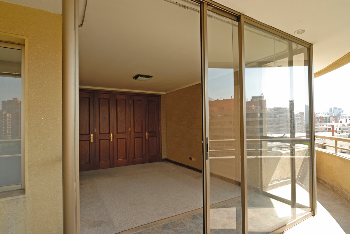 Venta Departamento SO 4D en suite Walk-in cl&oacute;set 4B 2E 1B Metro Manquehue - Apumanque - Las Condes