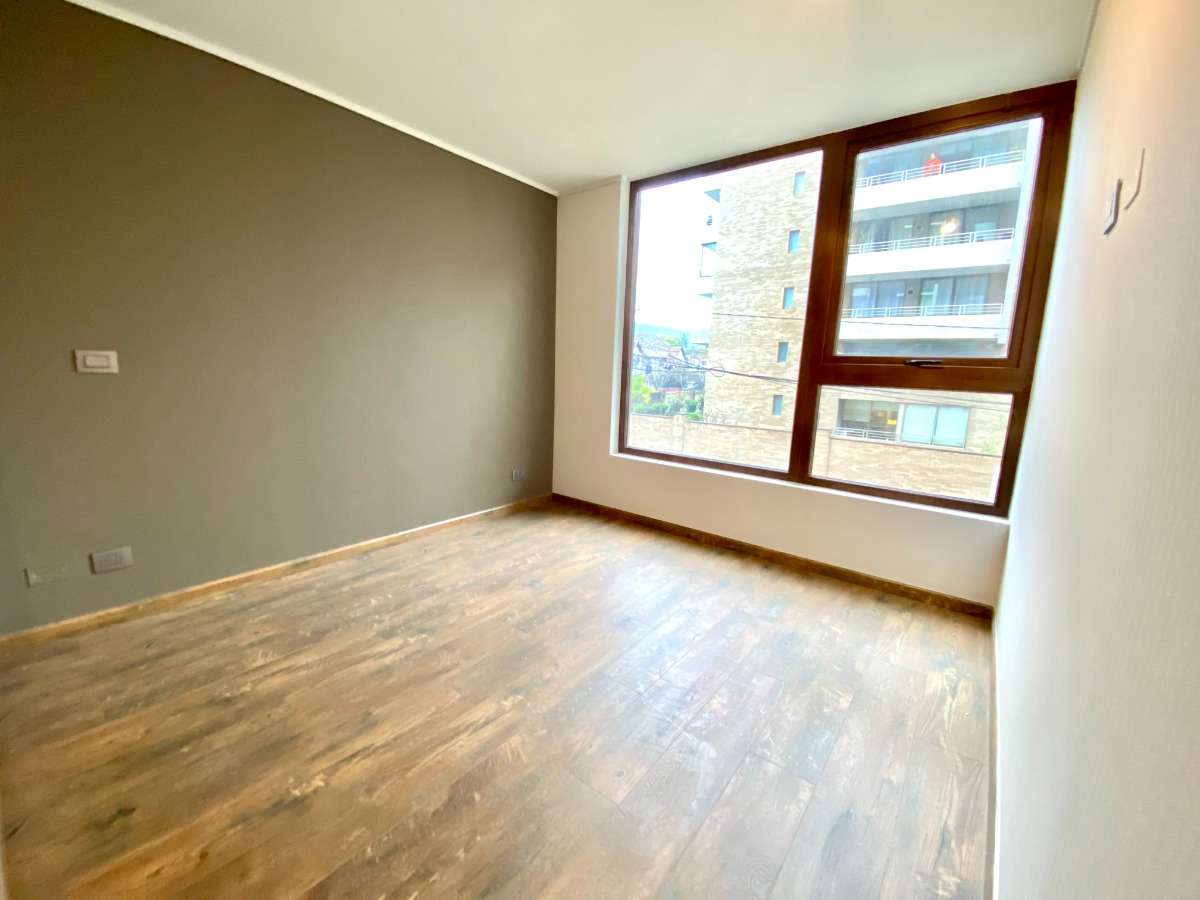 Arriendo Departamento 2D Metro Hernando de Magallanes - Las Condes