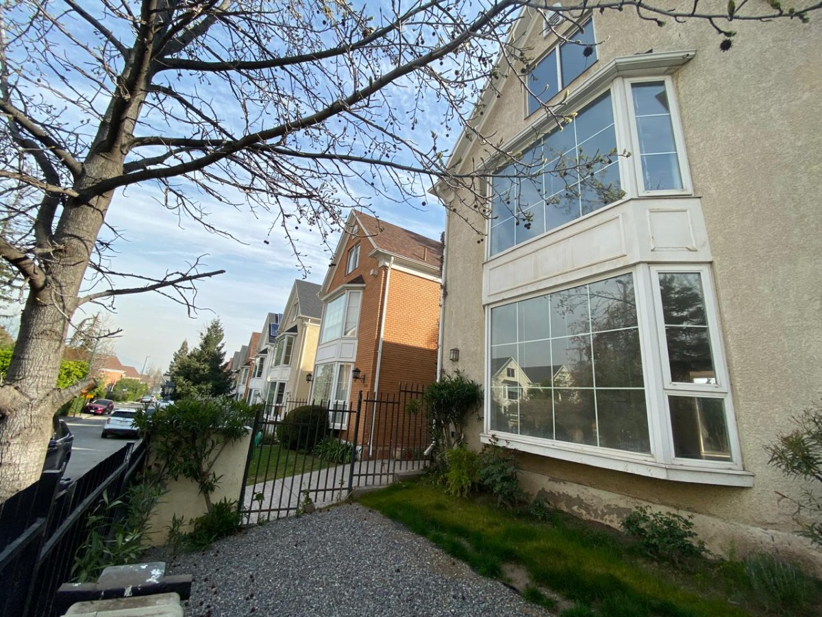 Arriendo Casa NP 7D Walk-in cl&oacute;set 5B 2E La Dehesa - Lo Barnechea