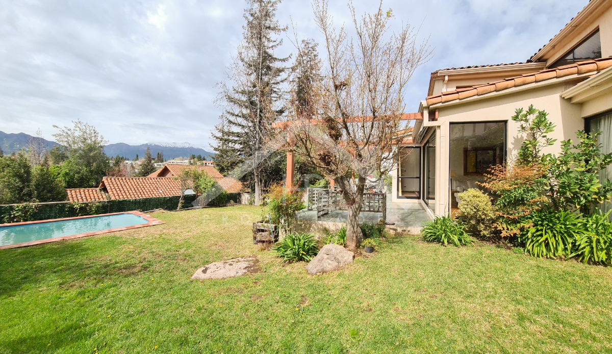 Venta Casa NO 5D en suite Walk-in cl&oacute;set 5B 3E 1B Los Trapenses - Lo Barnechea