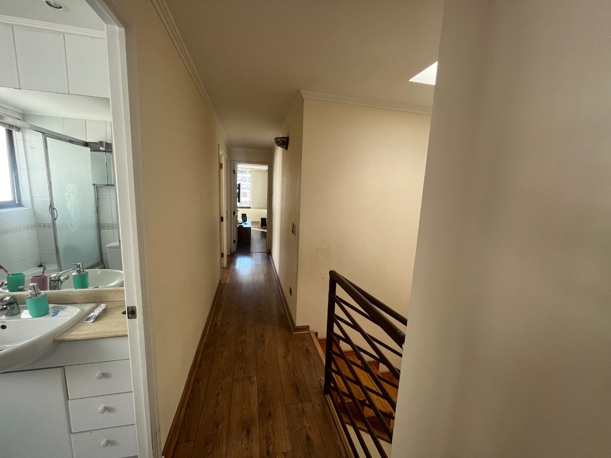 Venta Departamento SP 5D en suite Walk-in cl&oacute;set 4B 2E 1B Metro Escuela Militar - Las Condes