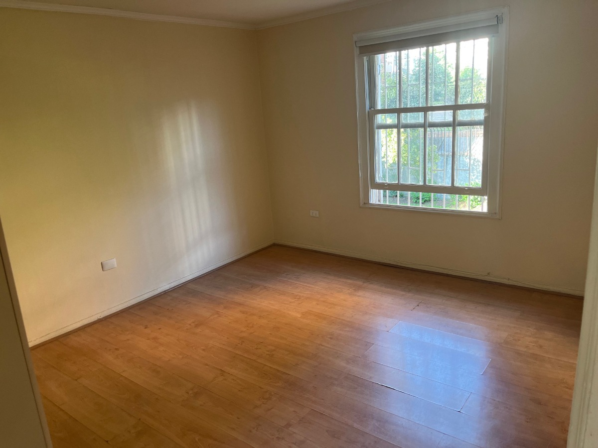 Arriendo Casa NO 3D 2B 1E Metro Escuela Militar - Las Condes