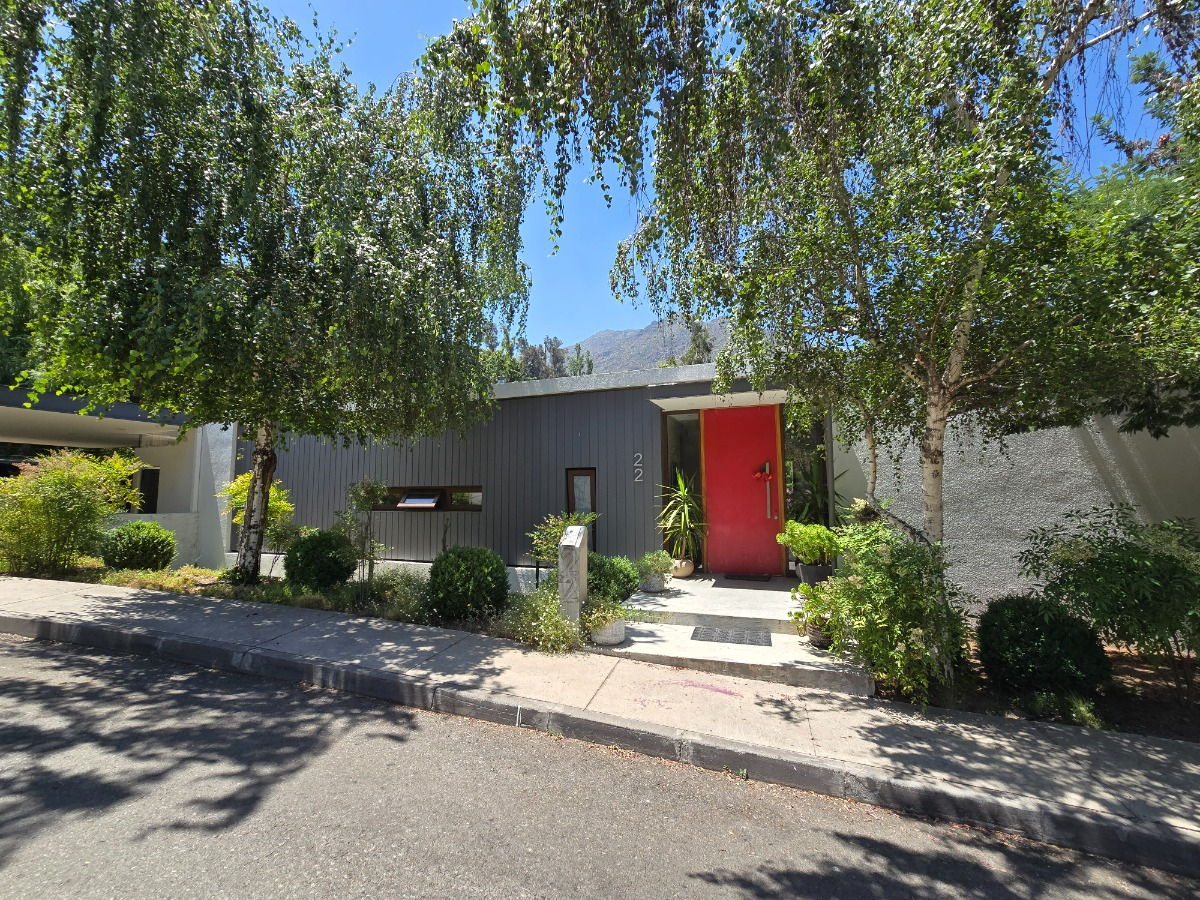 Venta Casa 5D en suite Walk-in cl&oacute;set 5B 2E 2B El Array&aacute;n - Lo Barnechea