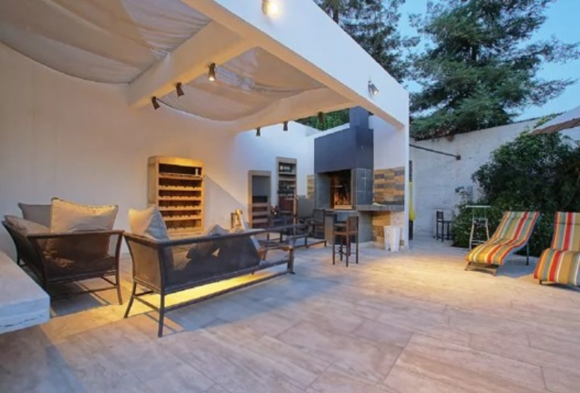 Venta Casa SP 7D 5B 4E 1B Los Trapenses - Lo Barnechea