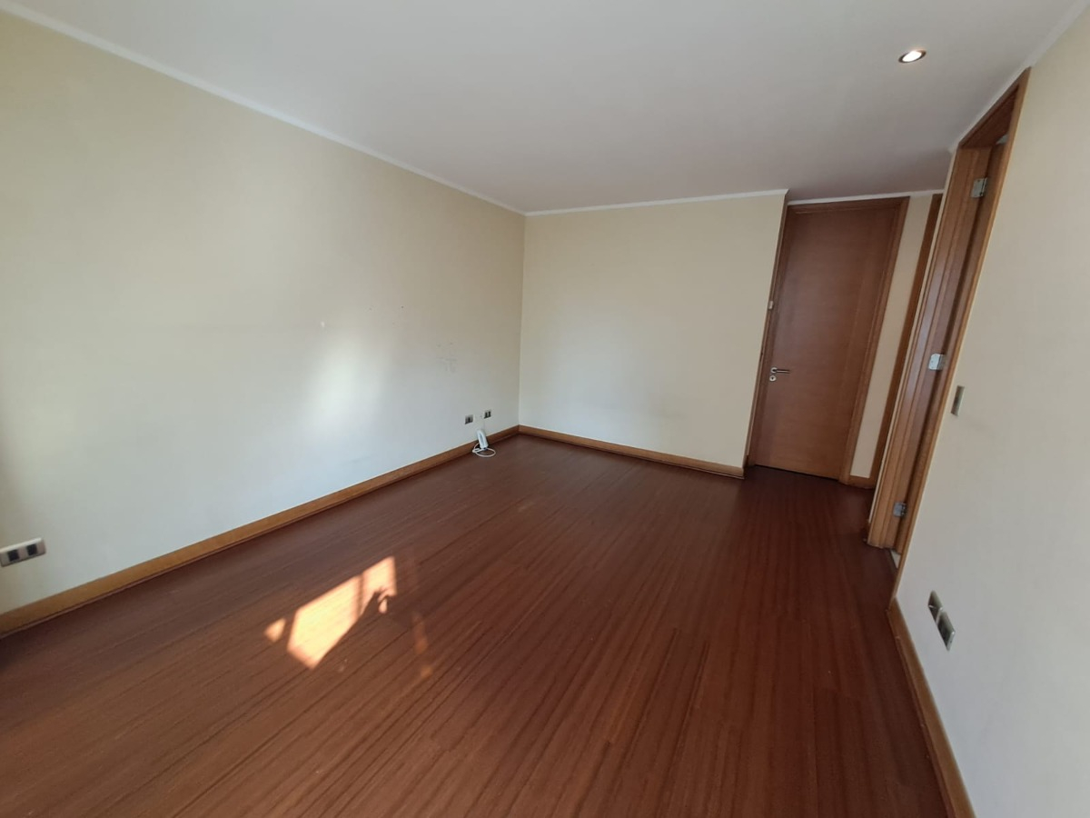 Arriendo Departamento NO 3D en suite Walk-in cl&oacute;set 3B 2E 1B Parque Arauco - Las Condes