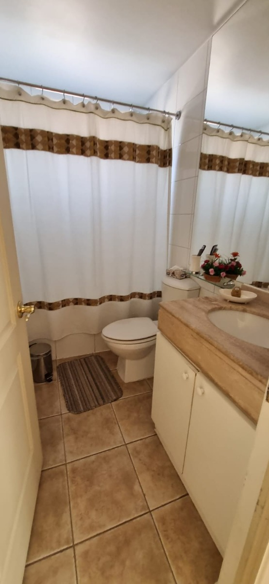 Venta Casa NOSP 4D en suite 4B 2E 1B San Carlos de Apoquindo - Las Condes