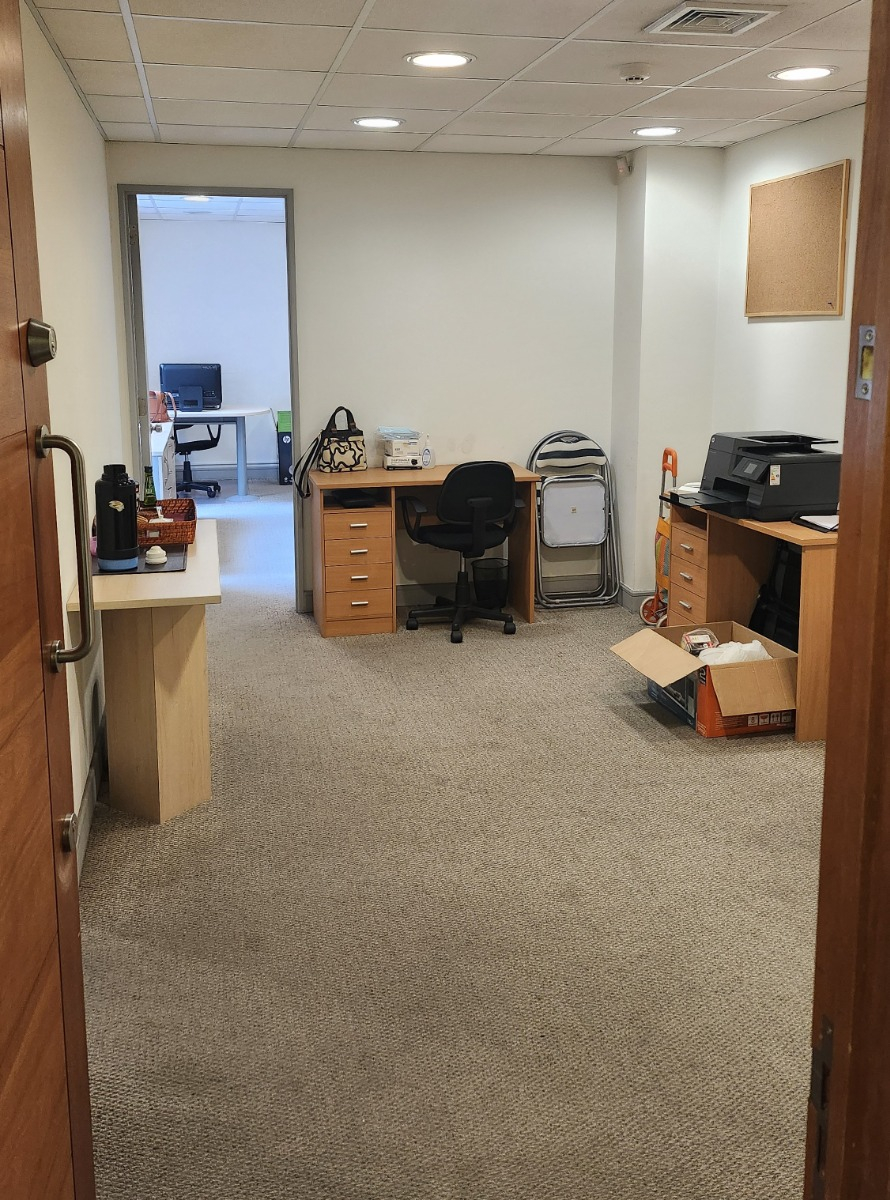 Venta Oficina 1B 1B Metro Tobalaba - Mall Costanera - Providencia