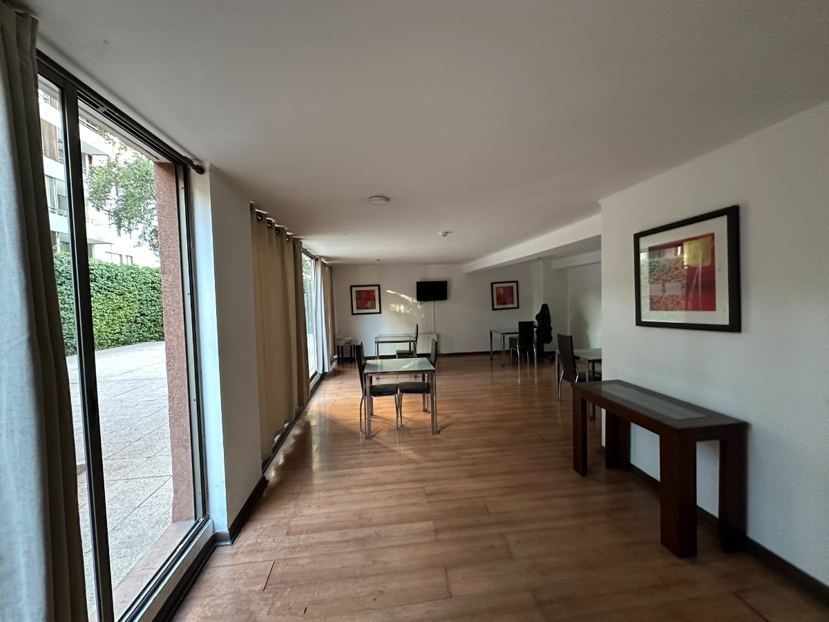 Arriendo Departamento 2D Metro Manquehue - Apumanque - Las Condes