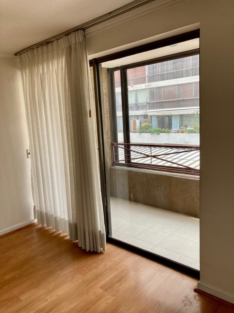 Arriendo Departamento SO 4D 3B 1E 1B Metro Escuela Militar - Las Condes