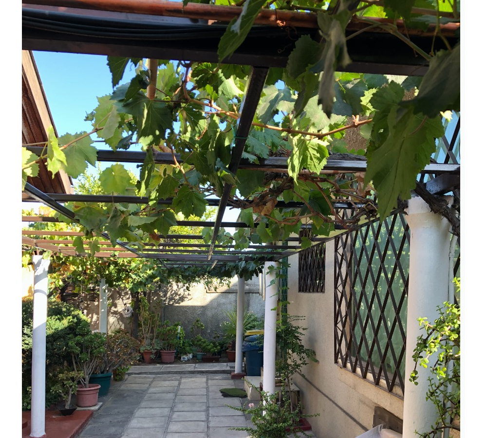 Venta Casa NO 8D en suite Walk-in cl&oacute;set 5B 4E 1B Troncos Viejos - La Reina