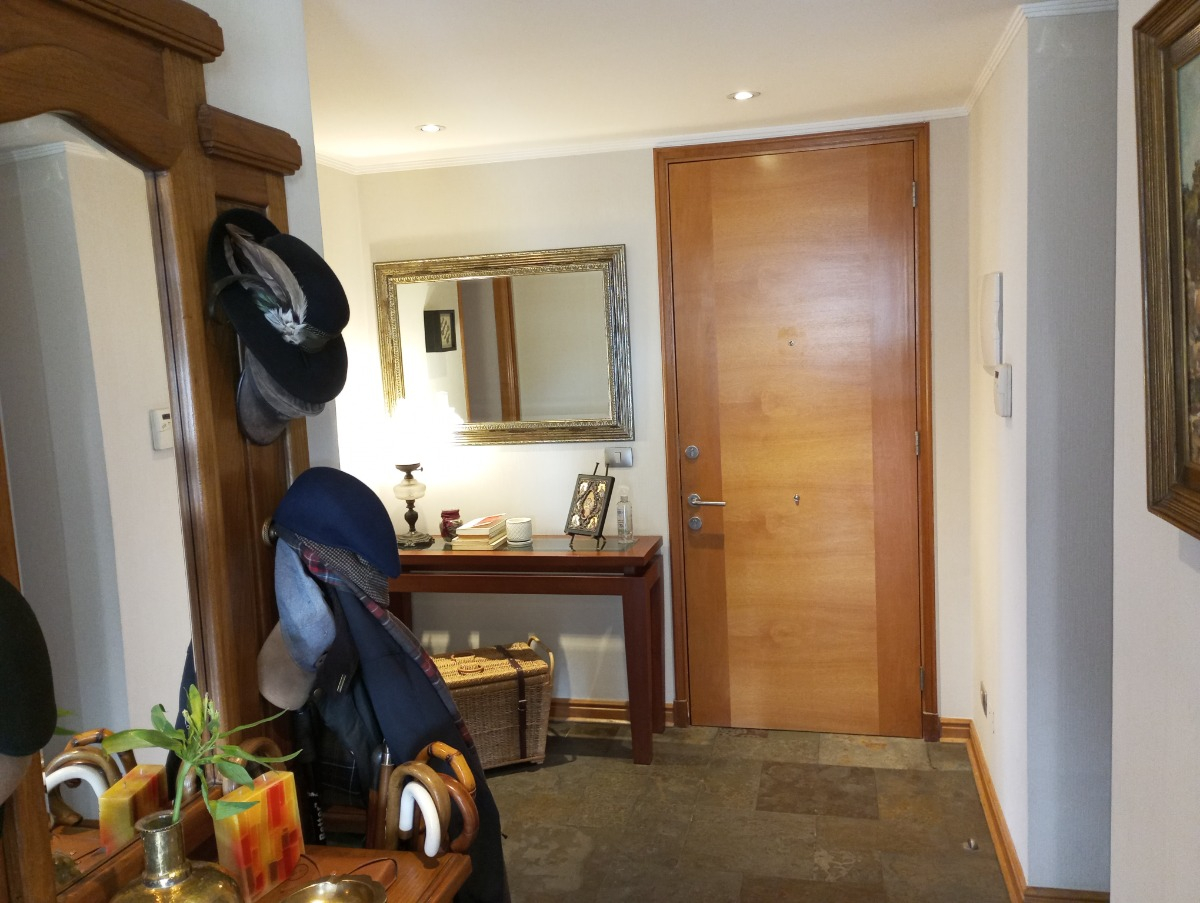 Arriendo Departamento NO 4D en suite Walk-in cl&oacute;set 2B 2E 1B Metro Manquehue - Apumanque - Las Condes