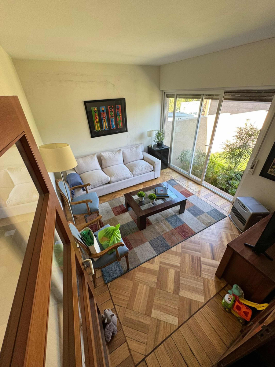 Venta Casa 5D 3B 10E Los Dominicos - Las Condes