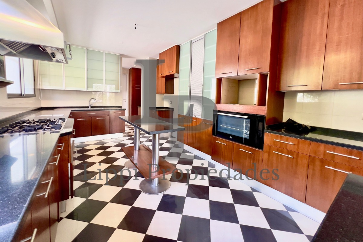 Arriendo Casa NO 3D en suite Walk-in cl&oacute;set 4B 7E 1B Los Trapenses - Lo Barnechea