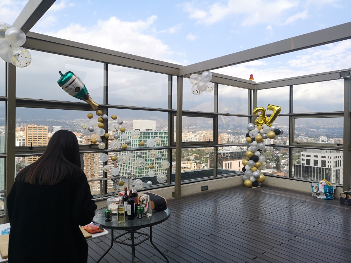 Venta Departamento SO 2D en suite 2B 1E 1Bd Metro Escuela Militar - Las Condes