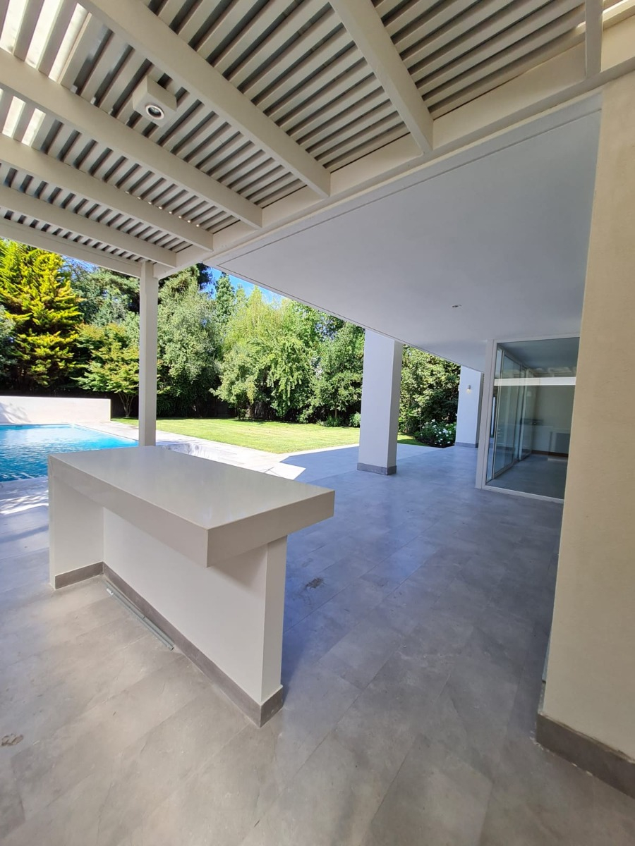 Venta Casa O 6D en suite Walk-in cl&oacute;set 6B 5E 1B  - Lo Barnechea