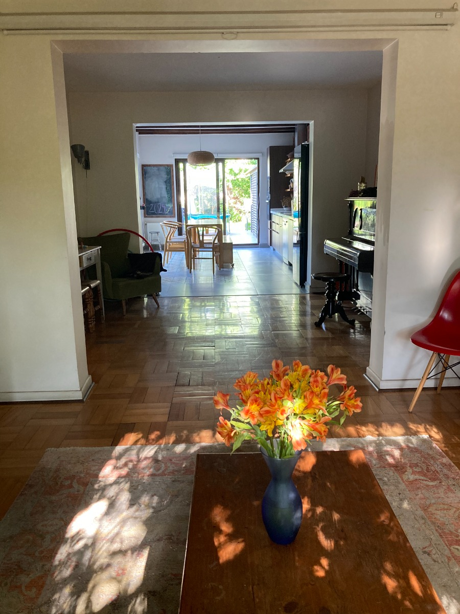 Venta Casa 4D en suite 3B 2E 1B Metro Sim&oacute;n Bolivar - &Ntilde;u&ntilde;oa
