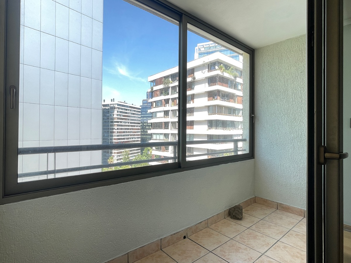 Arriendo Departamento SP 3D en suite 3B 1E 1B Barrio El Golf - Las Condes