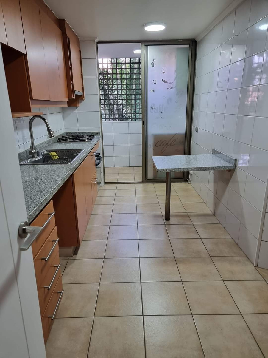 Venta Departamento NO 4D en suite Walk-in cl&oacute;set 2B 1E 1B Metro Irarr&aacute;zaval - &Ntilde;u&ntilde;oa